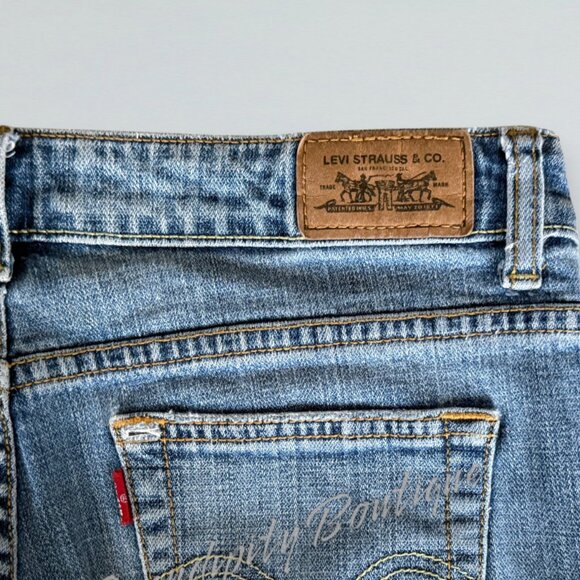 Levis 515 Loose Fit Wedgie Boot Cut Faded Distressed Light Wash Blue Jeans Sz 6 - Picture 12 of 15